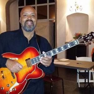 Meet your Posher, Harold